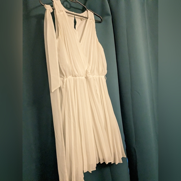 Cato white pleated dress - Picture 1 of 1